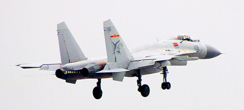 Illustration for article titled First photo of the fully operative Chinese rivals to the US Navy F-18